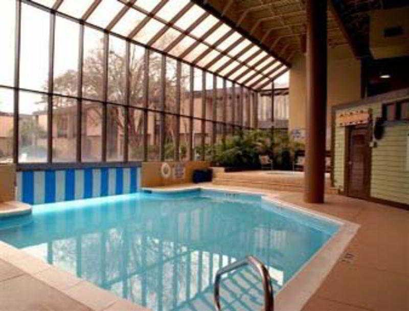 Ramada Columbia/Fort Jackson Area Exterior foto